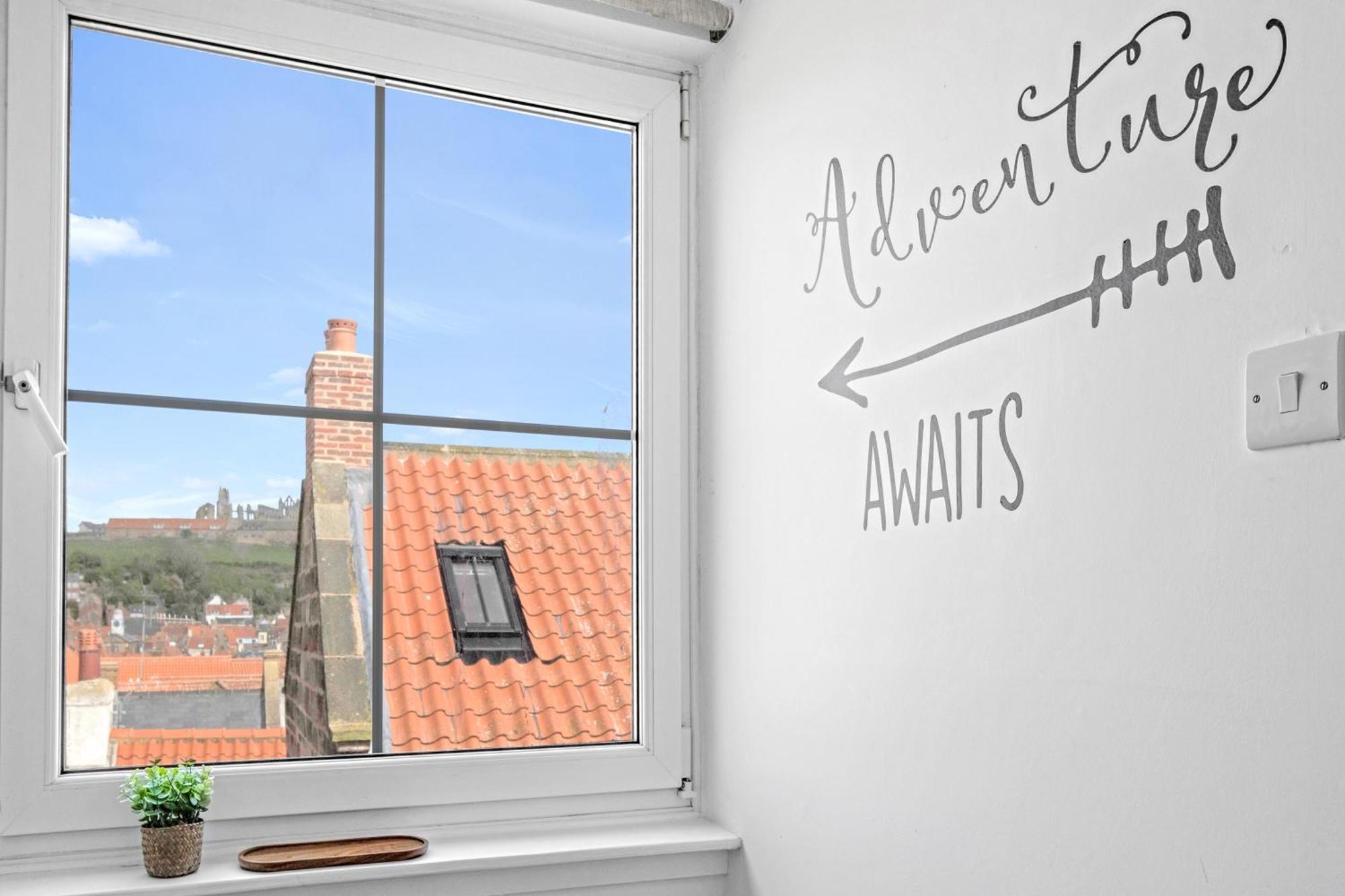 Adventure House - Whitby Villa Buitenkant foto